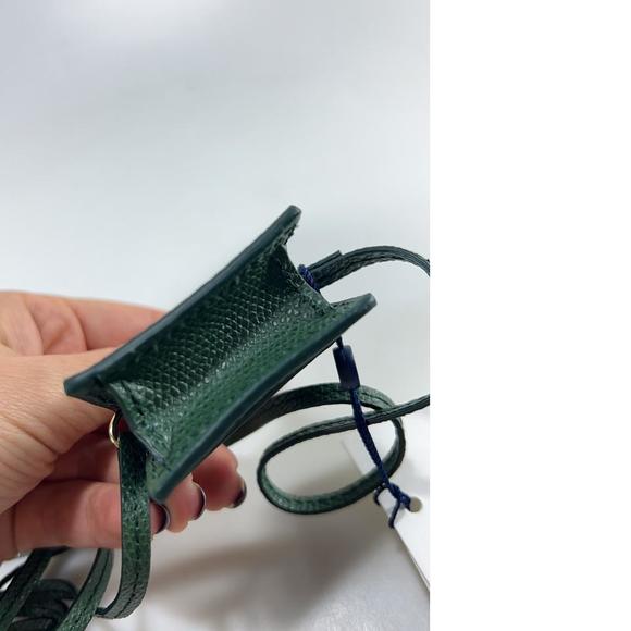 🎉HP!🥳 Le Petit Chiquito Micro Dark Green Logo Blogger Necklace Purse D891 - Picture 6 of 12